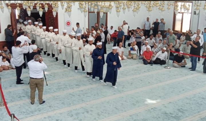 AKYAZI'DA HAFIZ İCAZET PROGRAMI YAPILDI.09.2026