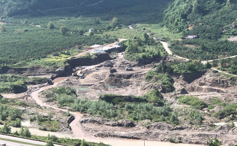 AKYAZI’DA DERELER TALAN EDİLİYOR 15.05.2026