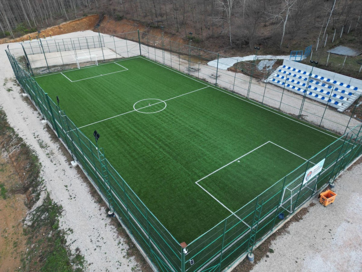 AKYAZI'DA 8 MAHALLEYE SPOR TESİSİ 27.08.2026