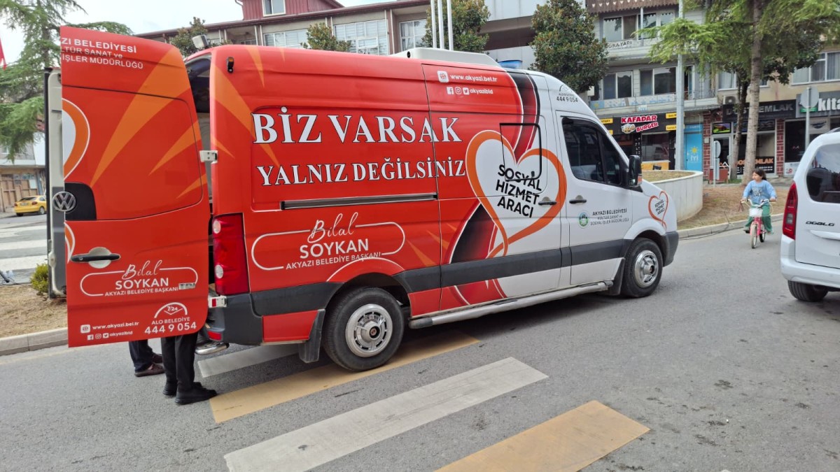 KAMU HİZMETİ Mİ?BAŞKANIN REKLAM ARACI MI?
