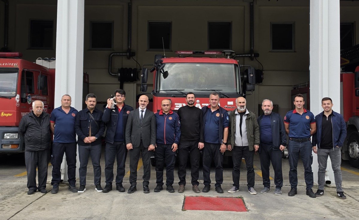 AKYAZI MEDYA BASIN BİRLİĞİ’NDEN İTFAİYE AMİRLİĞİNE ZİYARET 03.10.2026